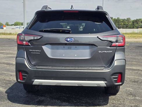 Used 2020 Subaru Outback Limited w/ Popular Package #2 AWD/4WD image 16