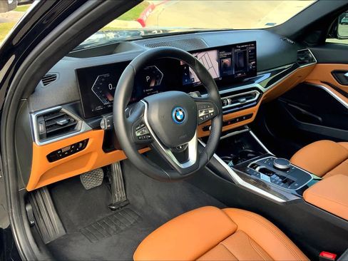 Used 2023 BMW 330e w/ Premium Package image 17