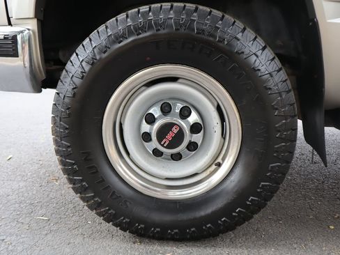 Used 1998 GMC Sierra 2500 4x4 Extended Cab w/ Marketing Option Pkg 3 image 33