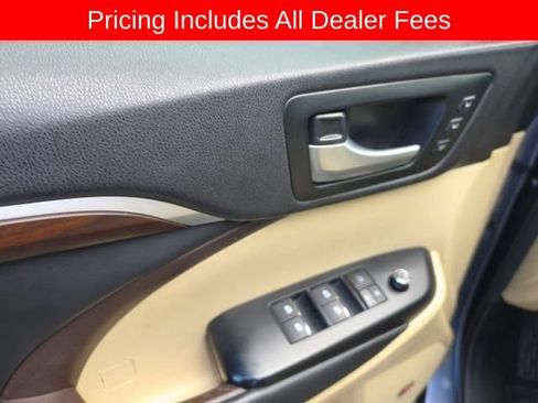 Used 2015 Toyota Highlander Limited AWD/4WD image 9