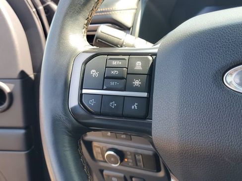 Certified 2024 Ford Expedition Platinum AWD/4WD image 19