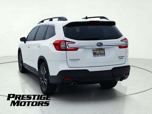 Used 2023 Subaru Ascent Limited AWD/4WD image 7