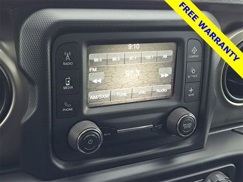 Used 2019 Jeep Wrangler Unlimited Sport S image 12