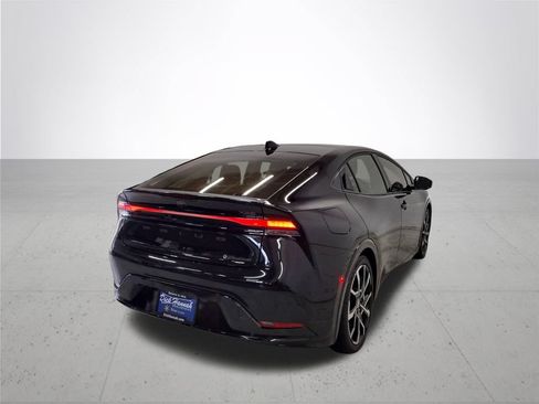 Used 2024 Toyota Prius Prime FWD image 13