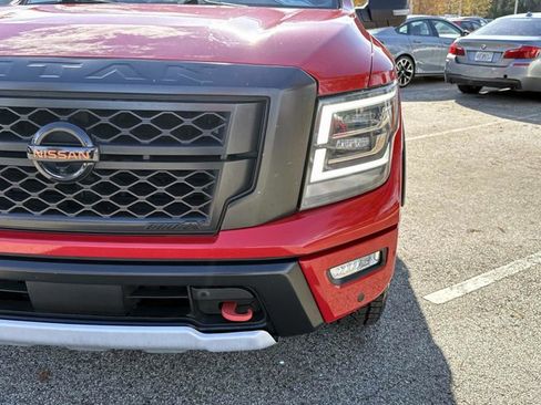 Used 2020 Nissan Titan PRO-4X w/ Pro-4x Convenience Package image 9