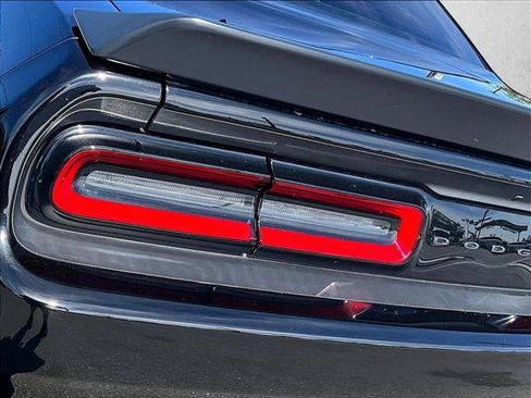 Used 2022 Dodge Challenger SRT Hellcat w/ SRT Black Package image 29