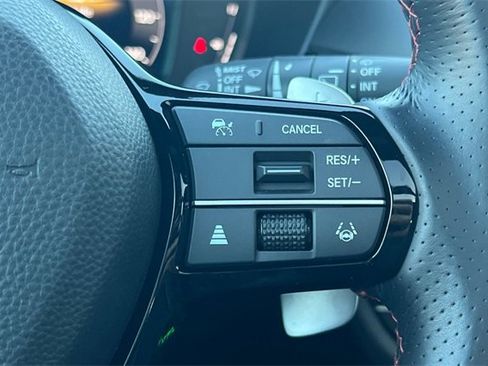 Certified 2025 Acura ADX A-Spec image 28