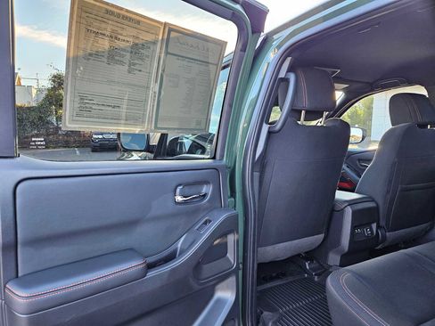 Used 2023 Nissan Frontier PRO-4X w/ Pro Convenience Package image 19