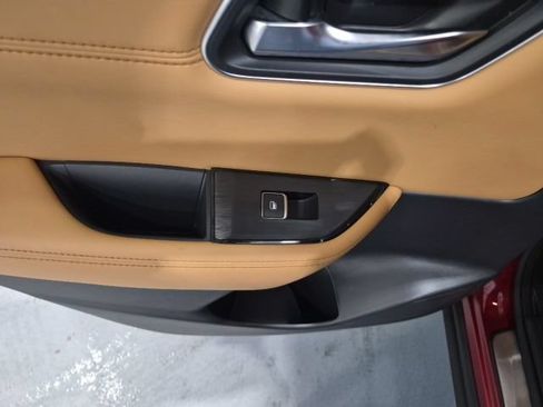 Used 2022 Nissan Rogue Platinum w/ Head-Up Display Package AWD/4WD image 21