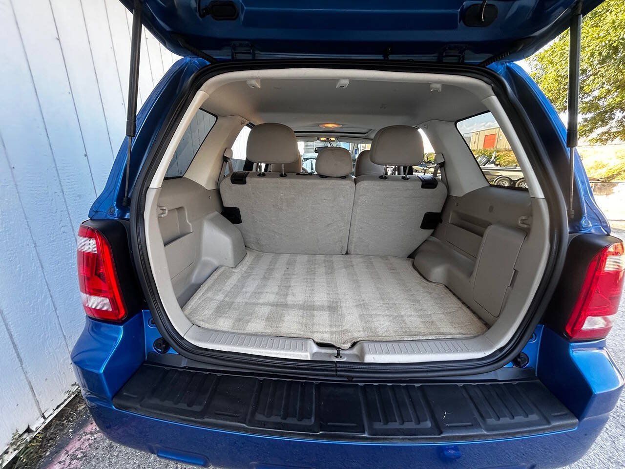Used 2012 Ford Escape XLT FWD image 8
