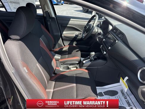 New 2025 Nissan Versa SR w/ Trunk Package image 17