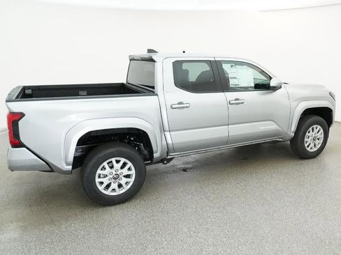 New 2026 Toyota Tacoma SR5 image 37