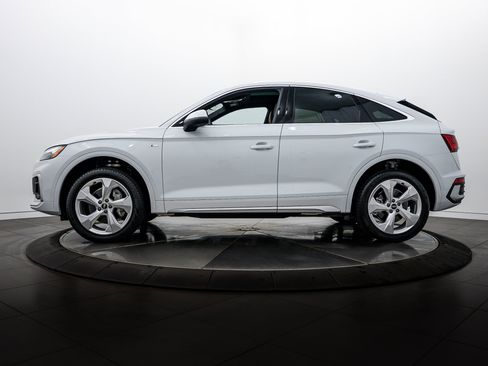 Certified 2025 Audi Q5 2.0T Premium Plus AWD/4WD image 6