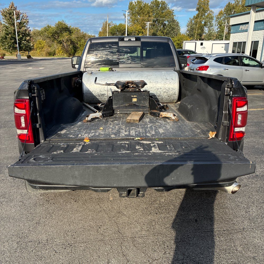Used 2024 RAM 3500 Laramie w/ Safety Group AWD/4WD image 11