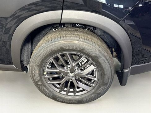 New 2026 Nissan Rogue S image 26