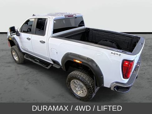 Used 2024 GMC Sierra 2500 Pro w/ 1SA Pro Safety Plus Package AWD/4WD image 2
