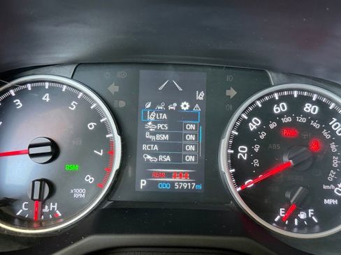 Certified 2021 Toyota RAV4 XLE AWD/4WD image 25
