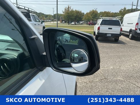 Used 2023 Toyota Tacoma SR RWD image 10