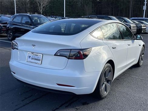 Used 2023 Tesla Model 3 Standard Range image 6