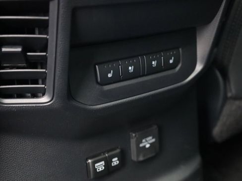 Used 2024 Toyota Tundra Platinum image 27