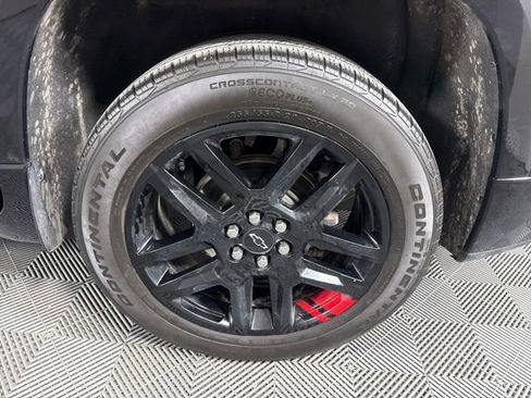 Used 2023 Chevrolet Traverse Premier w/ Redline Edition image 12