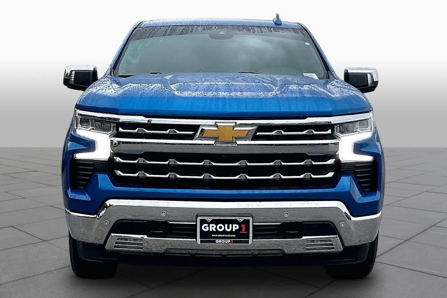 Used 2022 Chevrolet Silverado 1500 LTZ w/ LTZ Convenience Package II RWD image 4