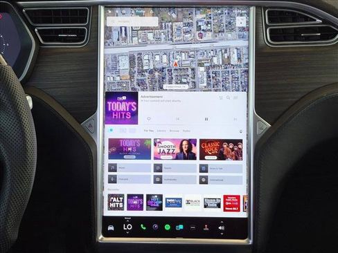 Used 2016 Tesla Model X 90D AWD/4WD image 15