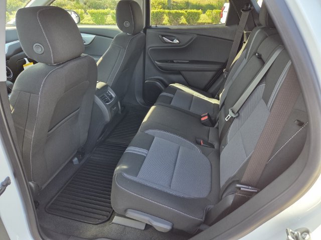 New 2026 Chevrolet Blazer LT w/ Convenience Package FWD image 7