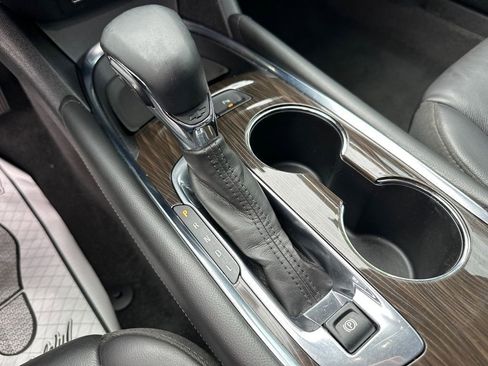 Used 2024 Chevrolet Malibu LT image 29