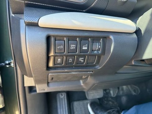 Used 2023 Subaru Forester Limited AWD/4WD image 13
