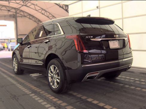 Used 2020 Cadillac XT5 Premium Luxury FWD image 4