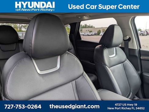 Certified 2024 Hyundai Tucson Limited AWD/4WD image 6