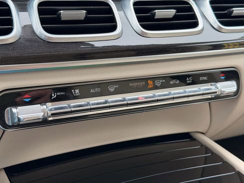 Used 2020 Mercedes-Benz GLE 350 GLE 350 SUV image 35