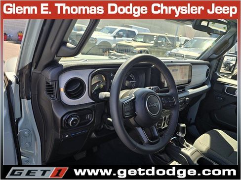 Certified 2024 Jeep Wrangler Unlimited AWD/4WD image 13