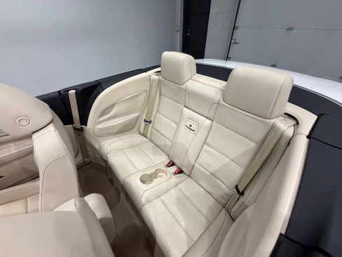 Used 2013 Volkswagen Eos Komfort FWD image 25