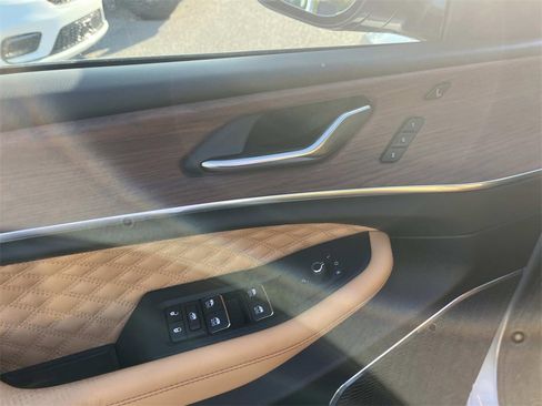 New 2025 Jeep Grand Cherokee L Summit w/ Obsidian Package image 17