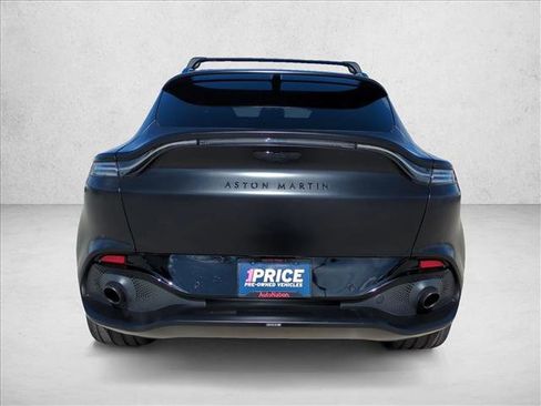 Used 2022 Aston Martin DBX image 7