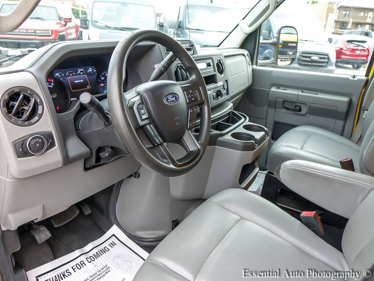 Used 2022 Ford E-350 and Econoline 350 Super Duty RWD image 9