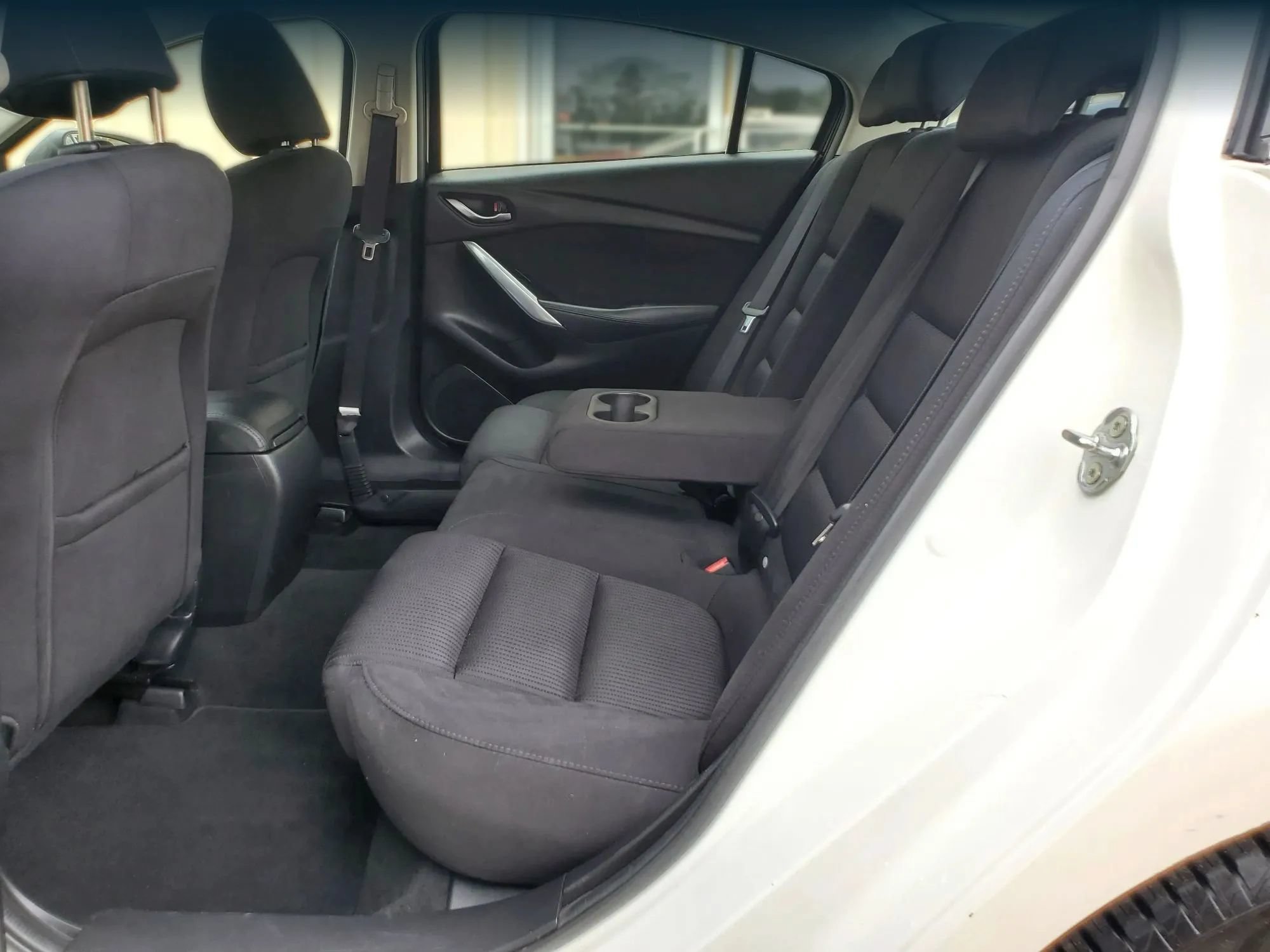 Used 2014 MAZDA MAZDA6 Sport FWD image 4
