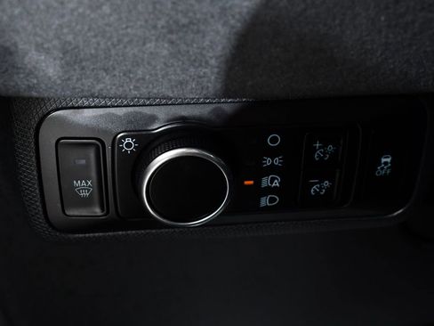 Used 2025 Ford Mustang Mach-E GT image 29