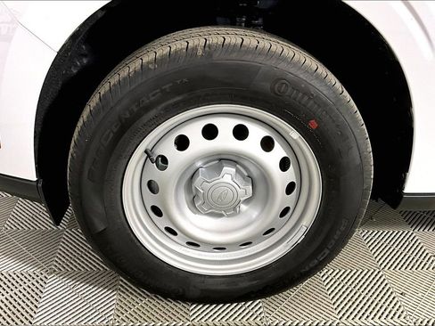 New 2025 Ford Maverick XL w/ Equipment Group 101A image 11