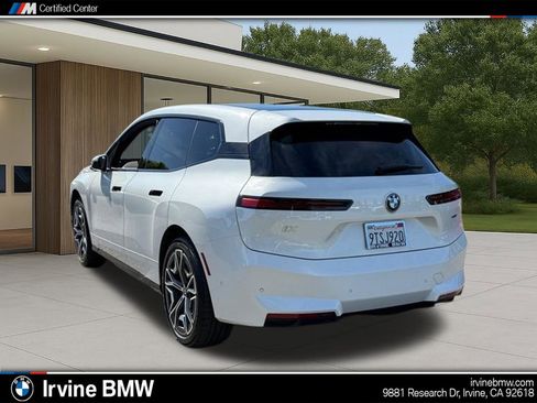 Used 2026 BMW iX xDrive60 w/ Premium Package image 12