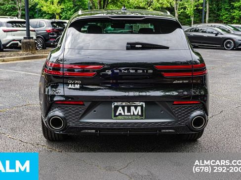 Used 2024 Genesis GV70 3.5T Sport w/ Sport Prestige Package AWD/4WD image 10