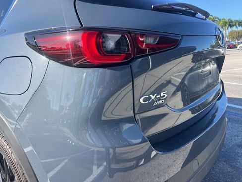 Used 2022 MAZDA CX-5 Carbon Edition image 15