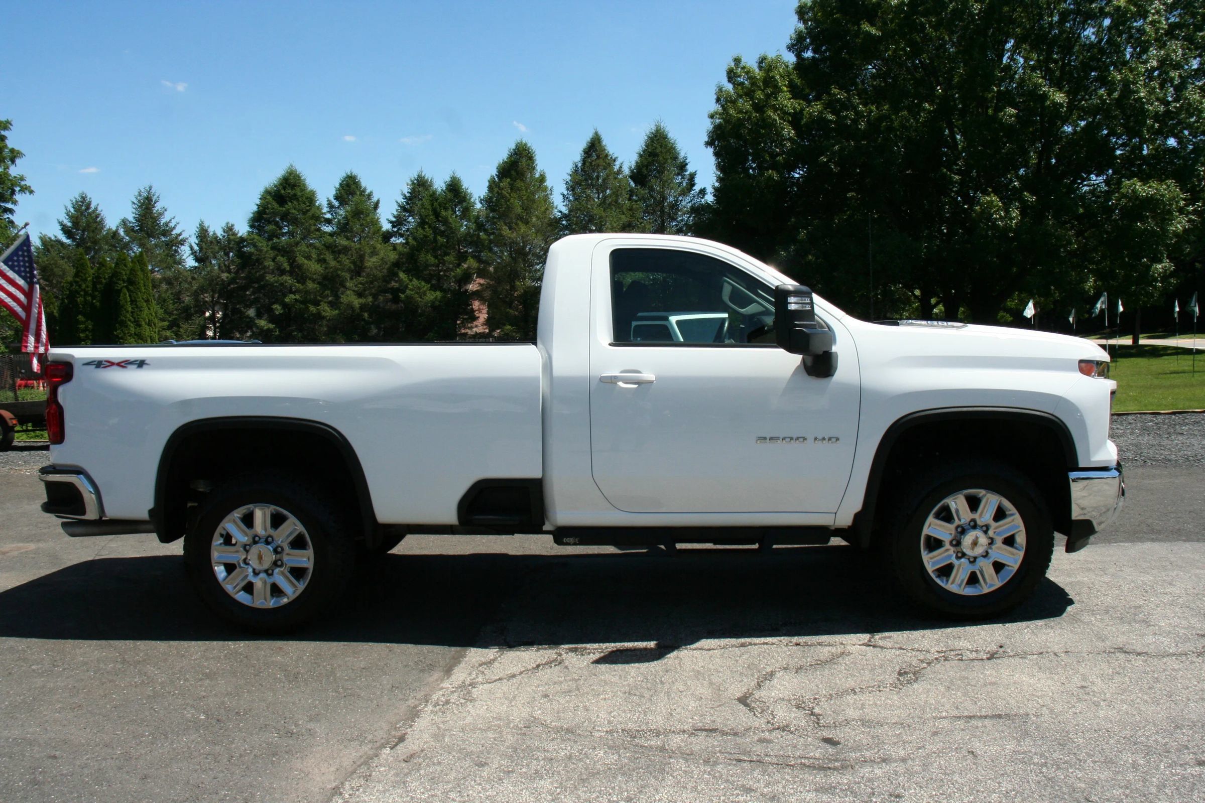 Used 2024 Chevrolet Silverado 2500 LT w/ Convenience Package AWD/4WD image 18