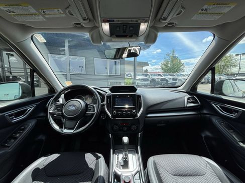 Used 2021 Subaru Forester Premium AWD/4WD image 20