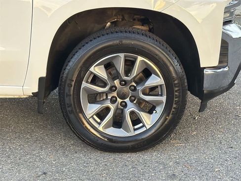 Used 2022 Chevrolet Silverado 1500 LT image 43