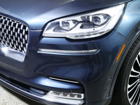 Used 2020 Lincoln Aviator Black Label w/ Dynamic Handling Package image 16