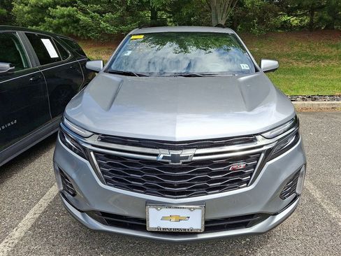 Certified 2023 Chevrolet Equinox RS FWD image 2