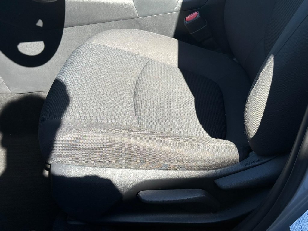 Used 2020 Toyota RAV4 LE w/ All Weather Liner Package AWD/4WD image 21